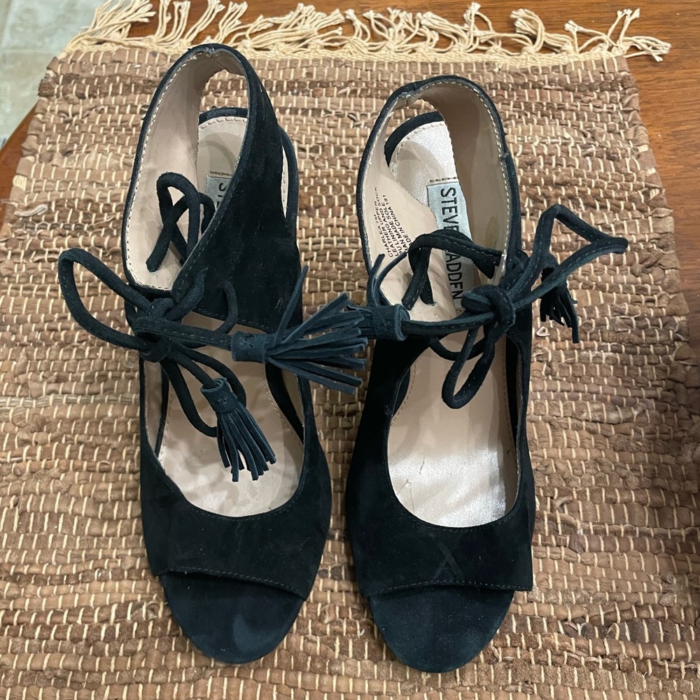black suede steve madden heels